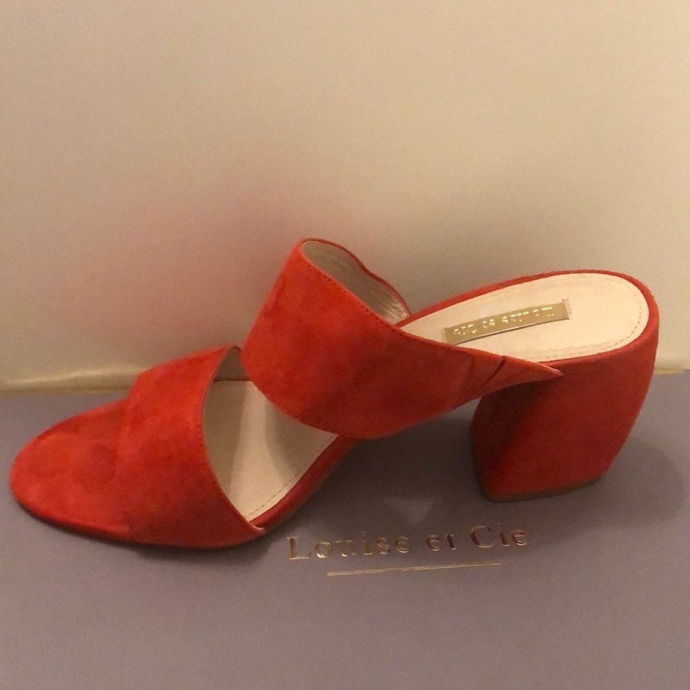 ‼️PRICE FIRM‼️💥NEW Louise et Cie mules💥 - Picture 6 of 6